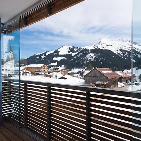 Am Walmendingerhorn * Mittelberg