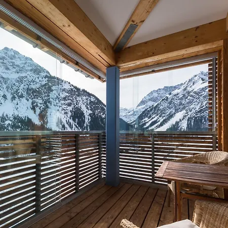 Am Walmendingerhorn Daire Mittelberg